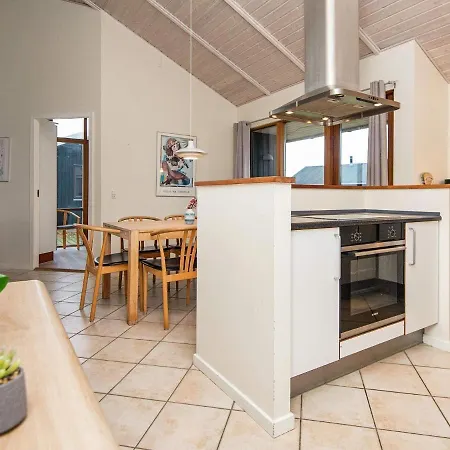Three-bedroom In Ulfborg 4 Holiday home Thorsminde