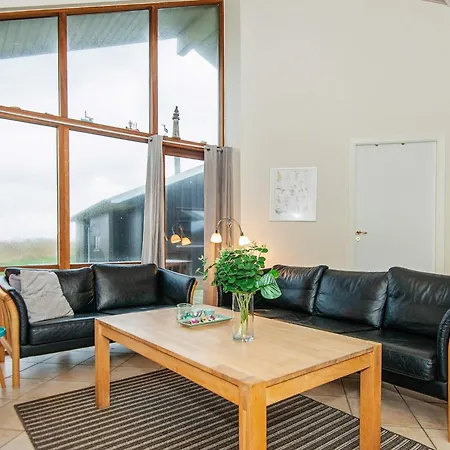 8 Person In Ulfborg Сasa de vacaciones Thorsminde